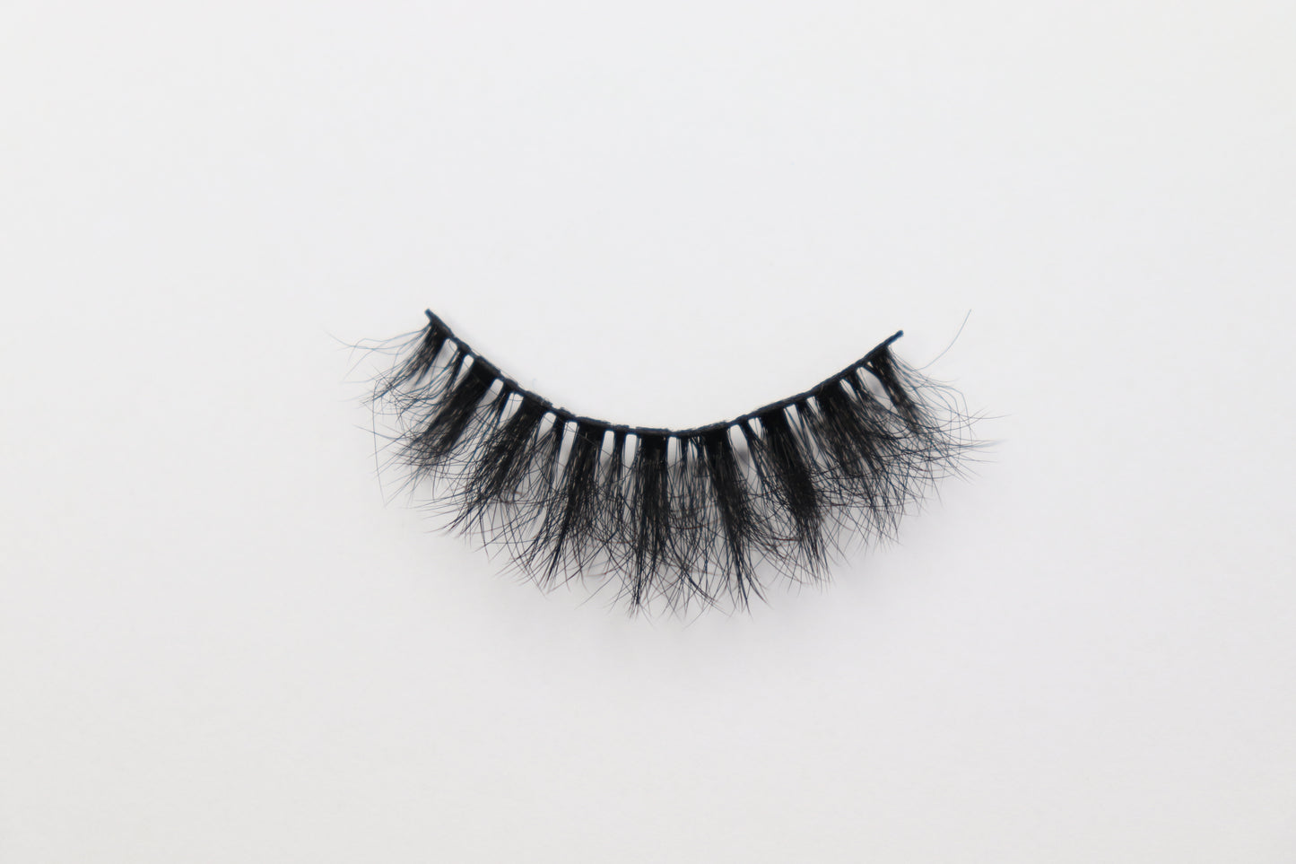 LASHES ( vicky )